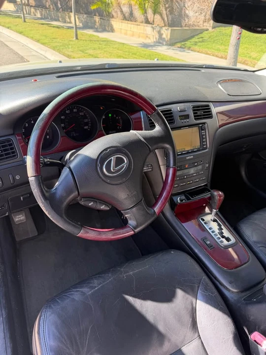 2003 Lexus ES 4th Gen - Image 7 of 9