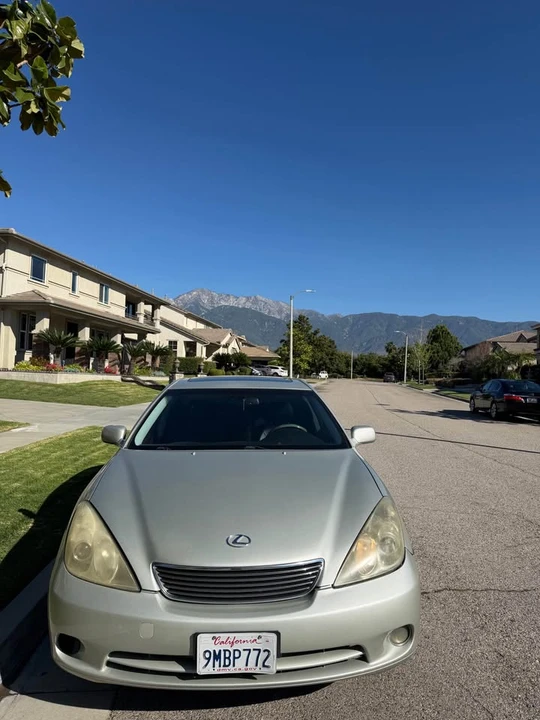 2003 Lexus ES 4th Gen - Image 5 of 9