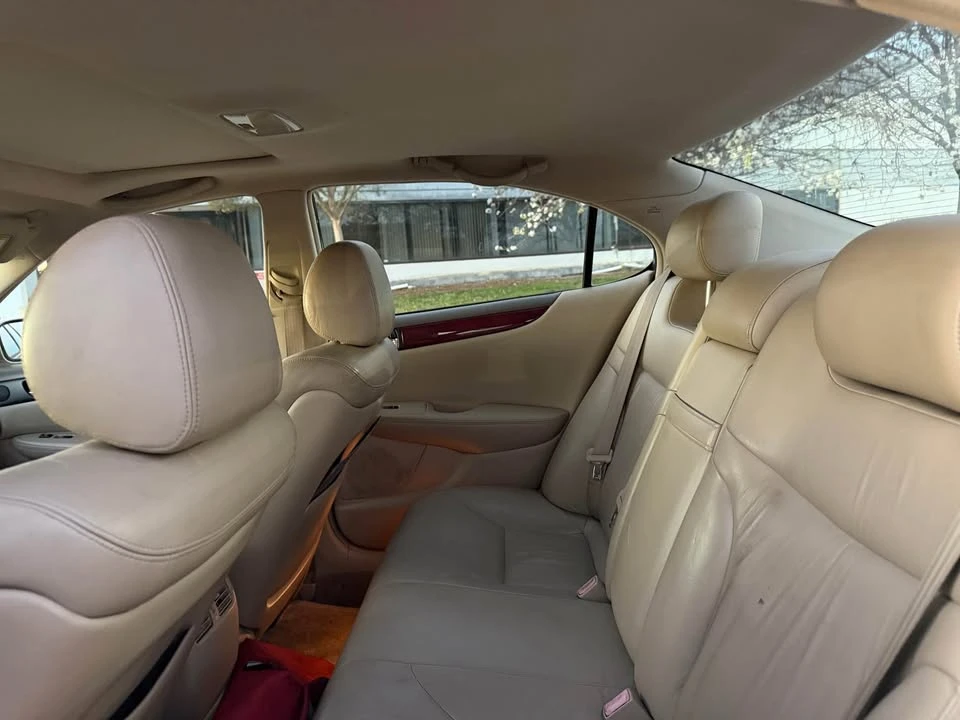 2003 Lexus ES 4th Gen - Image 8 of 8