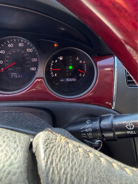2003 Lexus ES 4th Gen - Image 8 of 9