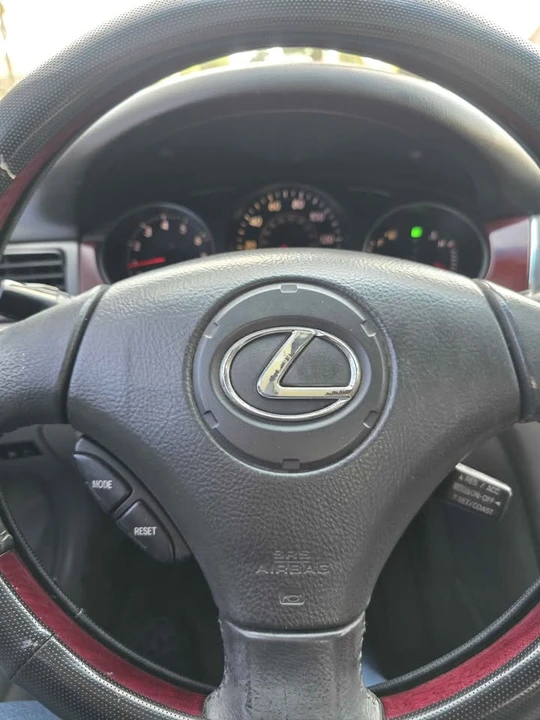 2003 Lexus ES 4th Gen - Image 6 of 8