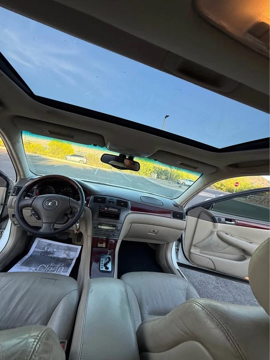 2003 Lexus ES 4th Gen - Image 6 of 19