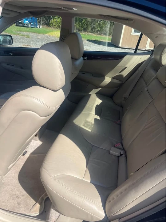 2003 Lexus ES 4th Gen - Image 5 of 5