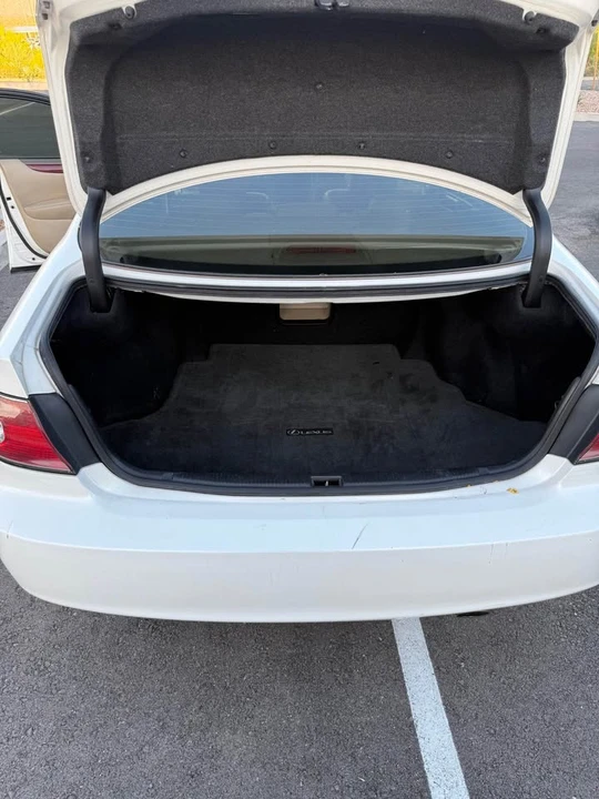 2003 Lexus ES 4th Gen - Image 13 of 19