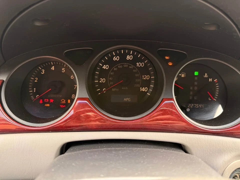 2003 Lexus ES 4th Gen - Image 13 of 13