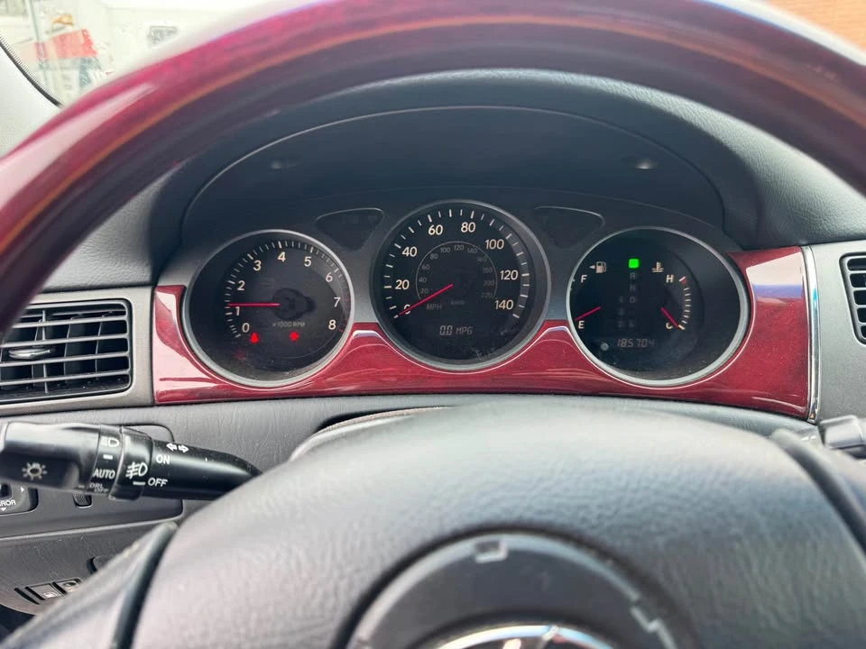 2003 Lexus ES 4th Gen - Image 8 of 10