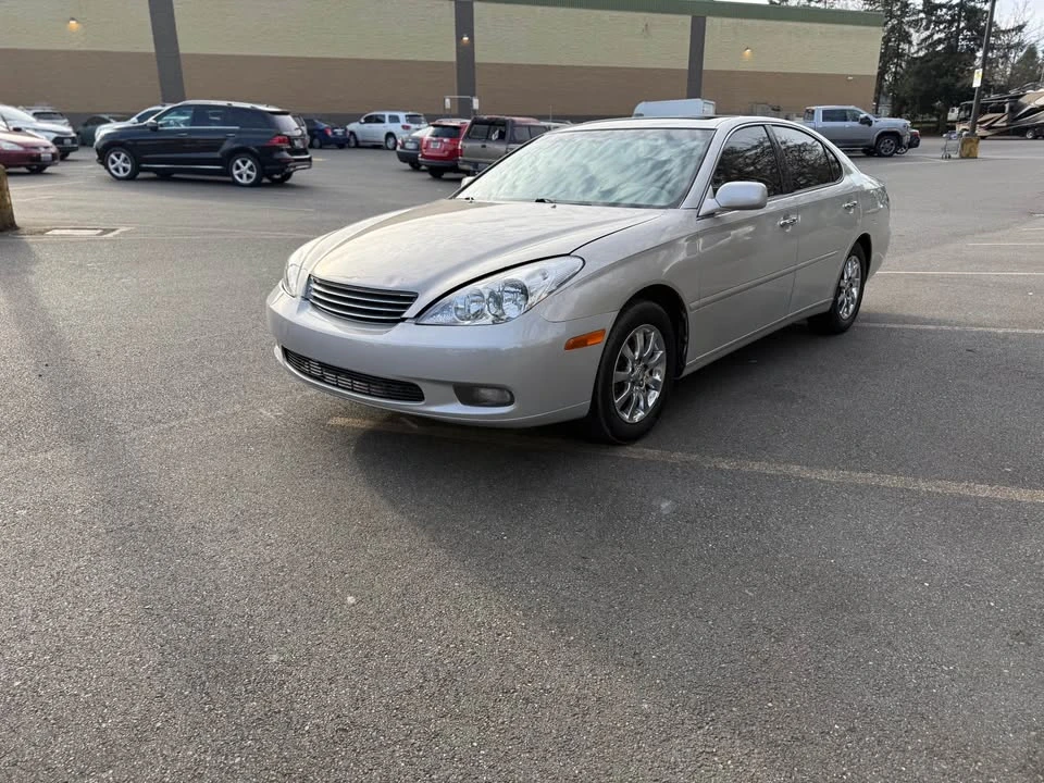 2003 Lexus ES 4th Gen - Image 6 of 15