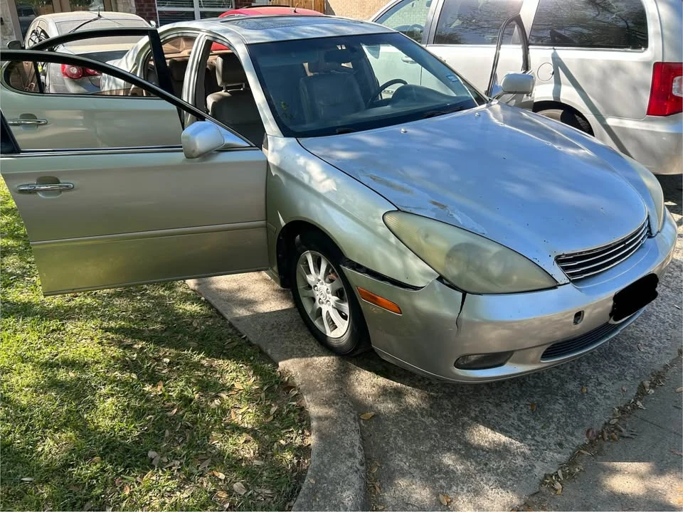 2003 Lexus ES 4th Gen - Image 8 of 8