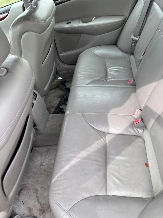 2003 Lexus ES 4th Gen - Image 13 of 14