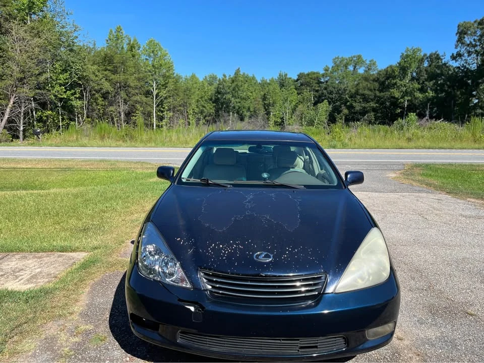 2003 Lexus ES 4th Gen - Image 2 of 9