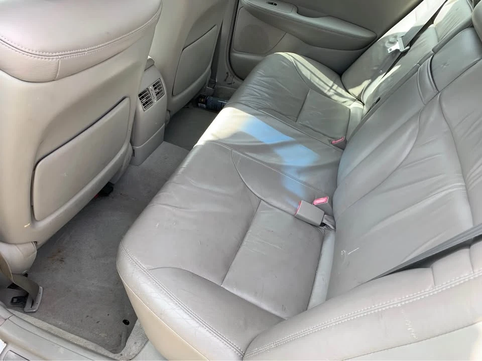 2003 Lexus ES 4th Gen - Image 4 of 4