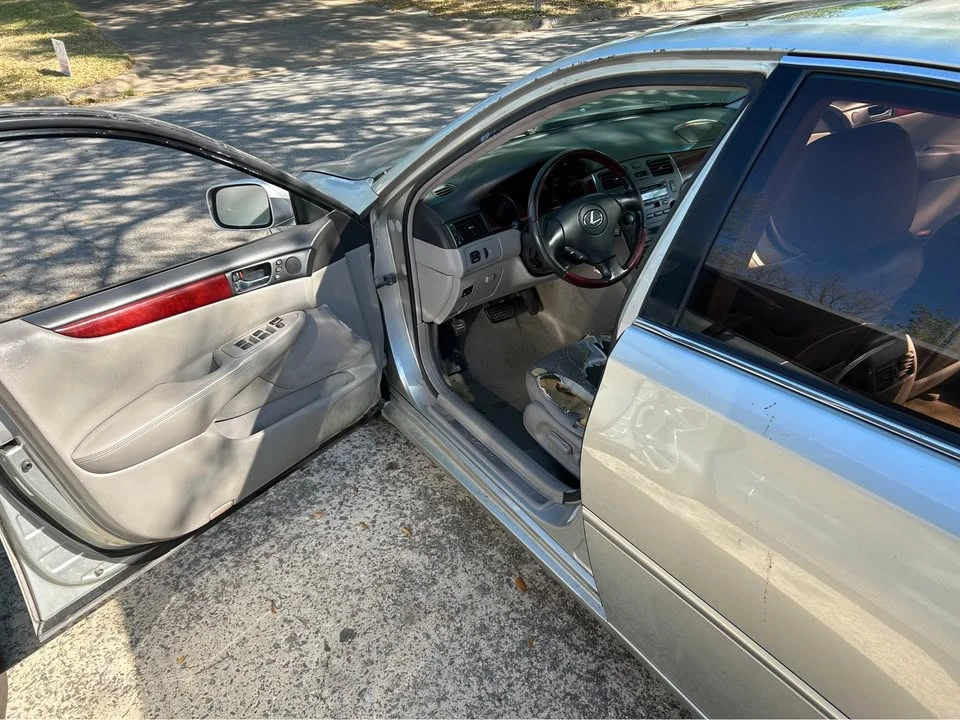 2003 Lexus ES 4th Gen - Image 7 of 8