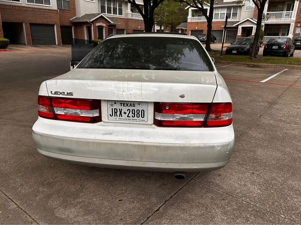 2003 Lexus ES 4th Gen - Image 4 of 7
