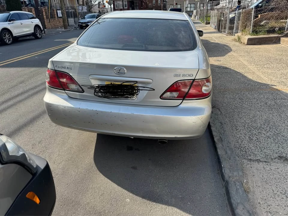 2003 Lexus ES 4th Gen - Image 4 of 5