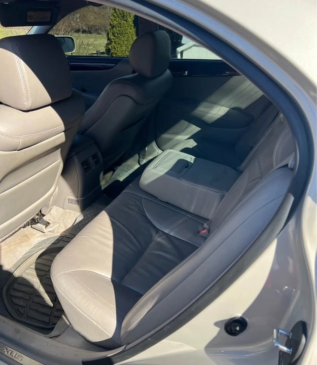 2003 Lexus ES 4th Gen - Image 9 of 11