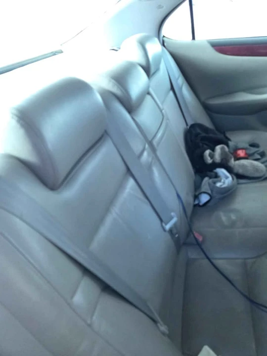 2003 Lexus ES 4th Gen - Image 6 of 9