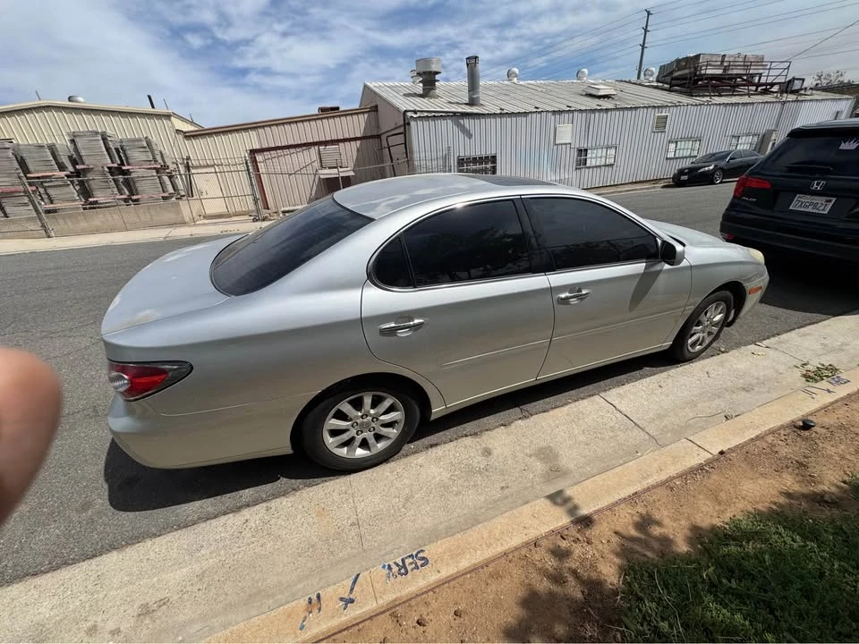 2003 Lexus ES 4th Gen - Image 3 of 6