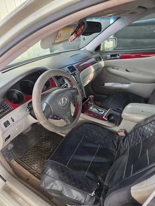 2003 Lexus ES 4th Gen - Image 3 of 9