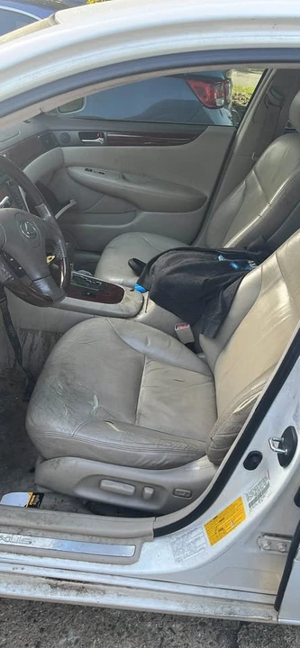 2003 Lexus ES 4th Gen - Image 4 of 5