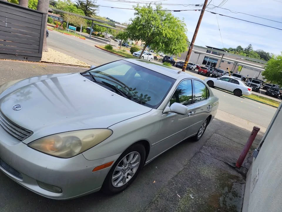 2003 Lexus ES 4th Gen - Image 3 of 4