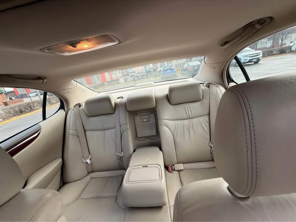 2003 Lexus ES 4th Gen - Image 19 of 20