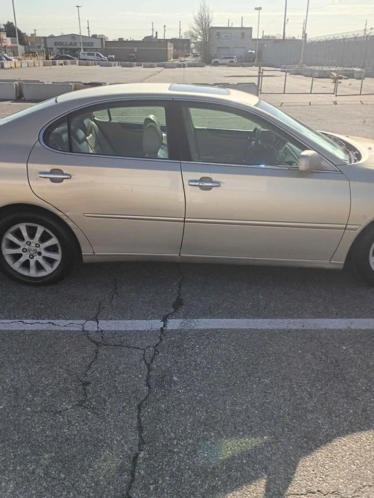 2003 Lexus ES 4th Gen - Image 2 of 5