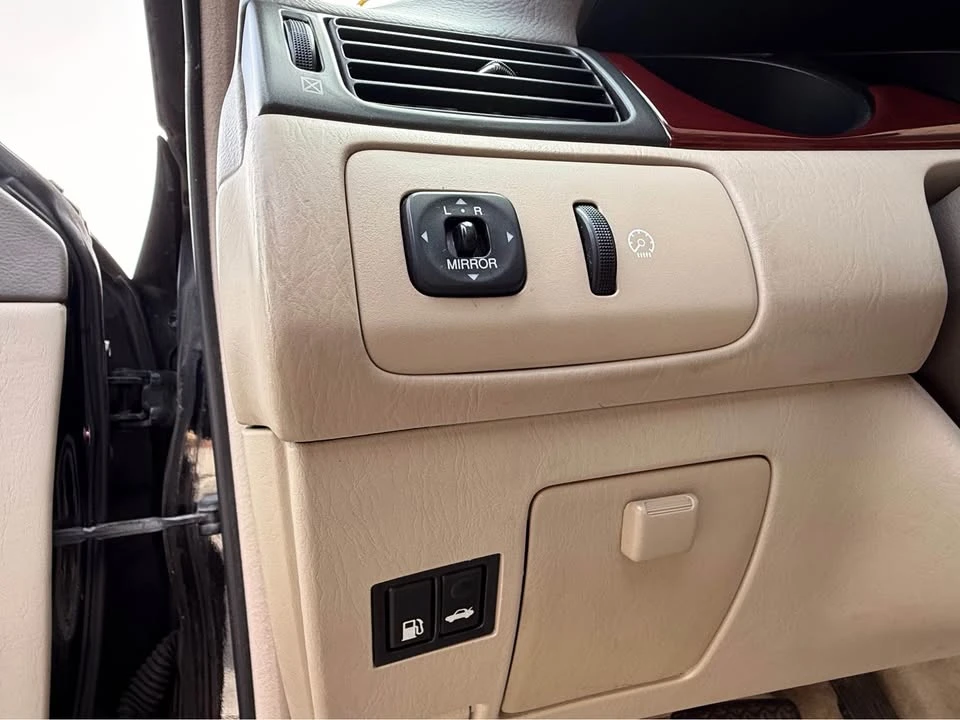 2003 Lexus ES 4th Gen - Image 12 of 20
