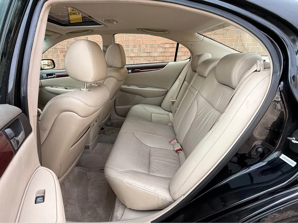 2003 Lexus ES 4th Gen - Image 5 of 20