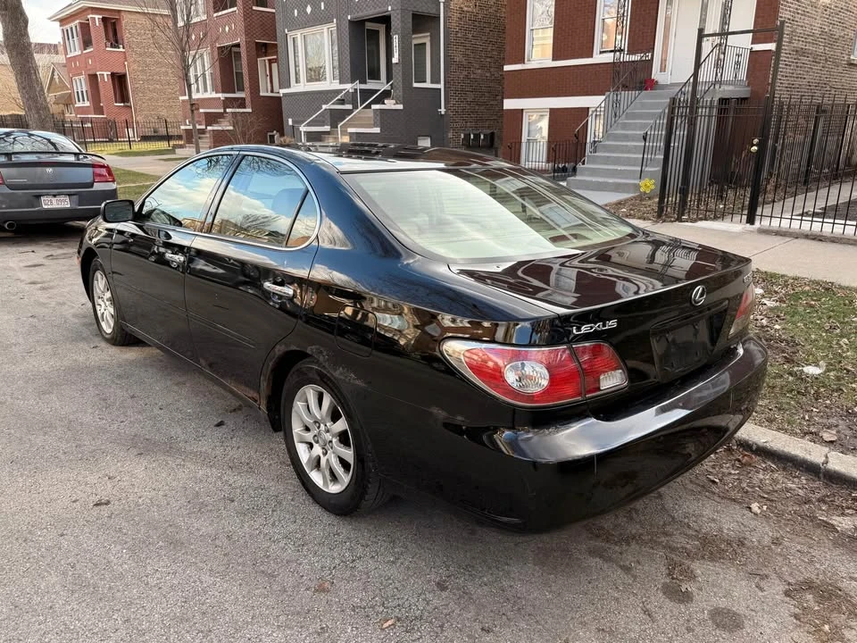 2003 Lexus ES 4th Gen - Image 16 of 20