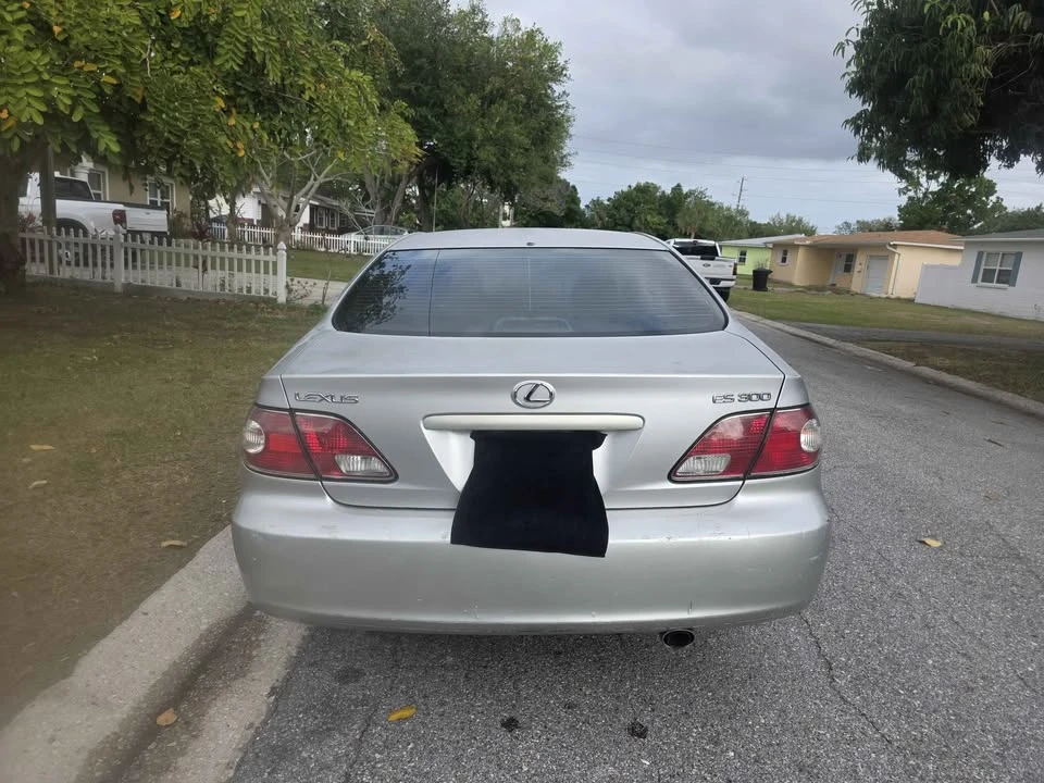 2003 Lexus ES 4th Gen - Image 2 of 6