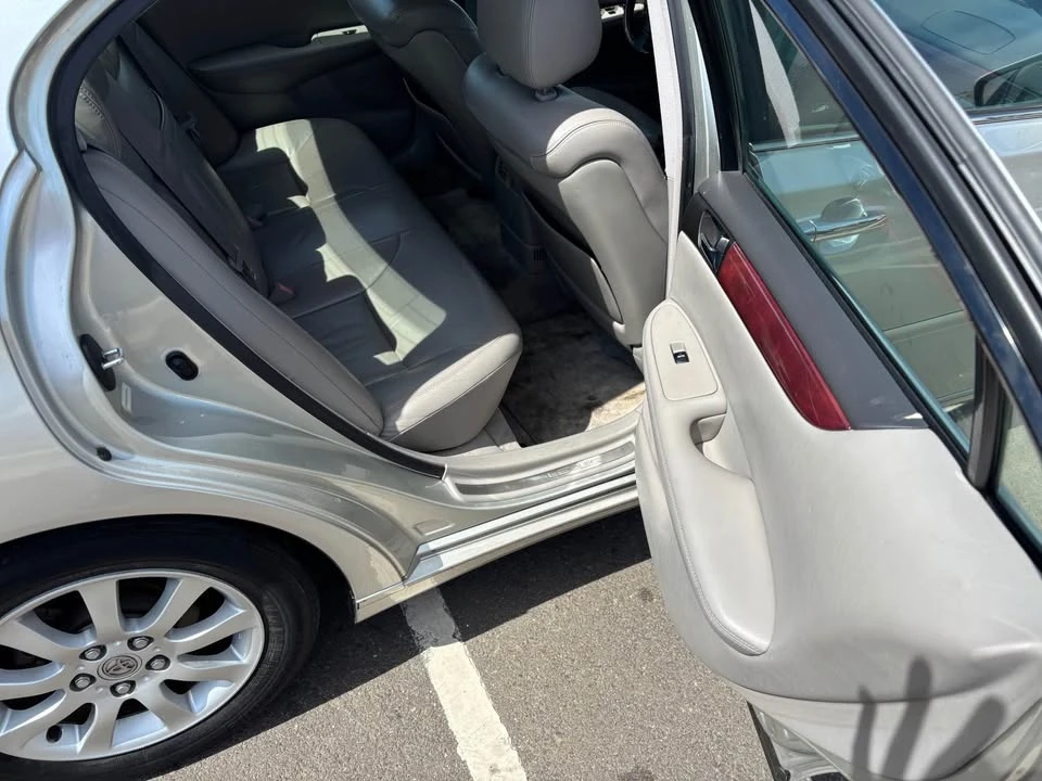 2003 Lexus ES 4th Gen - Image 8 of 15