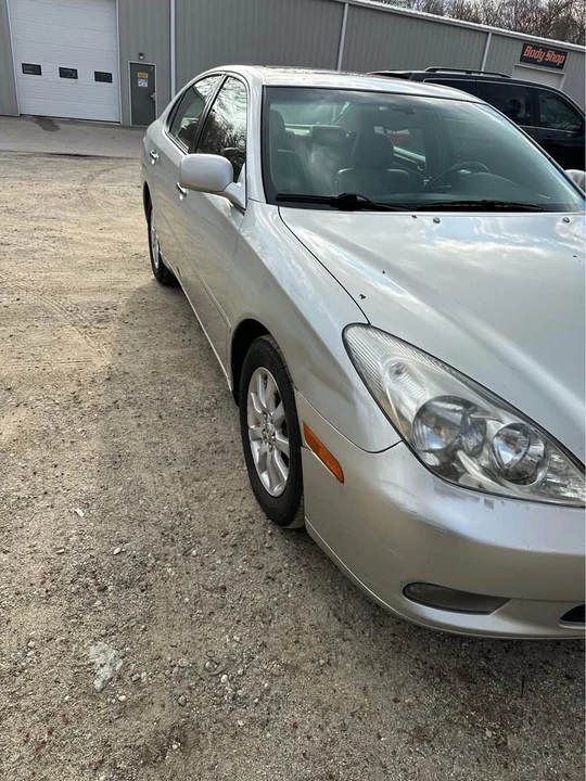 2003 Lexus ES 4th Gen - Image 6 of 11