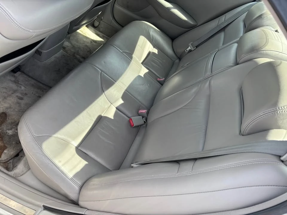 2003 Lexus ES 4th Gen - Image 14 of 15
