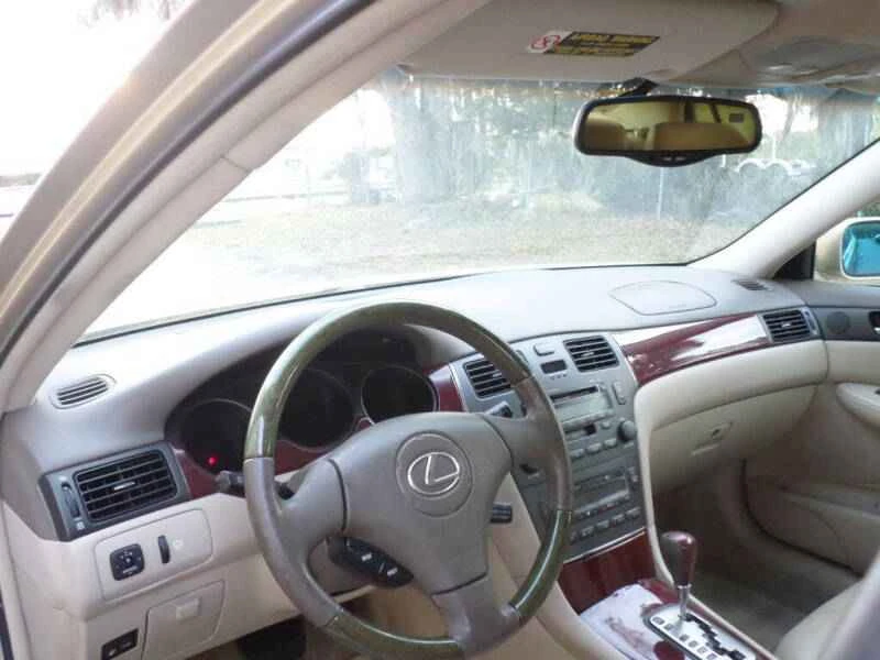 2003 Lexus ES 4th Gen - Image 7 of 17