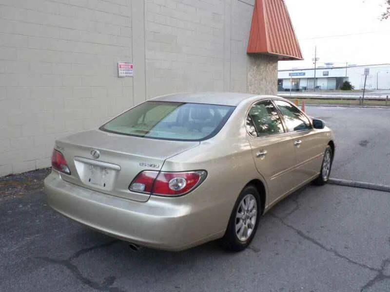 2003 Lexus ES 4th Gen - Image 6 of 17