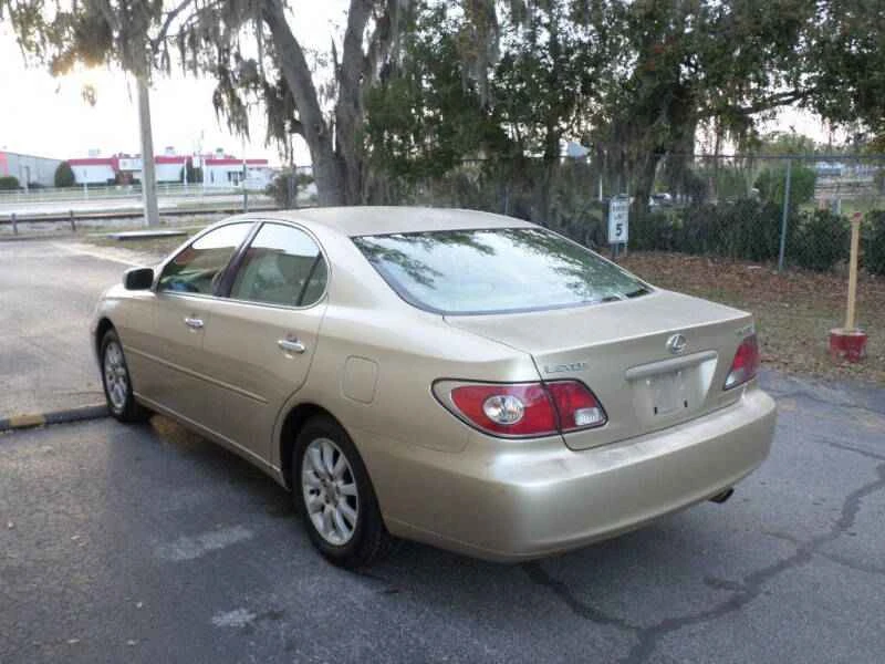 2003 Lexus ES 4th Gen - Image 4 of 17