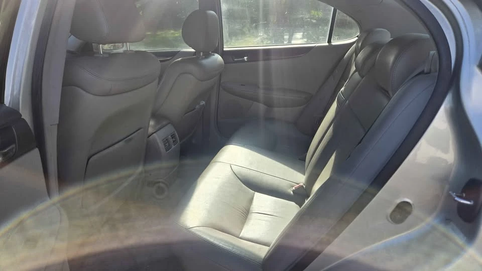 2003 Lexus ES 4th Gen - Image 4 of 6