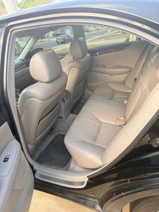 2003 Lexus ES 4th Gen - Image 7 of 9