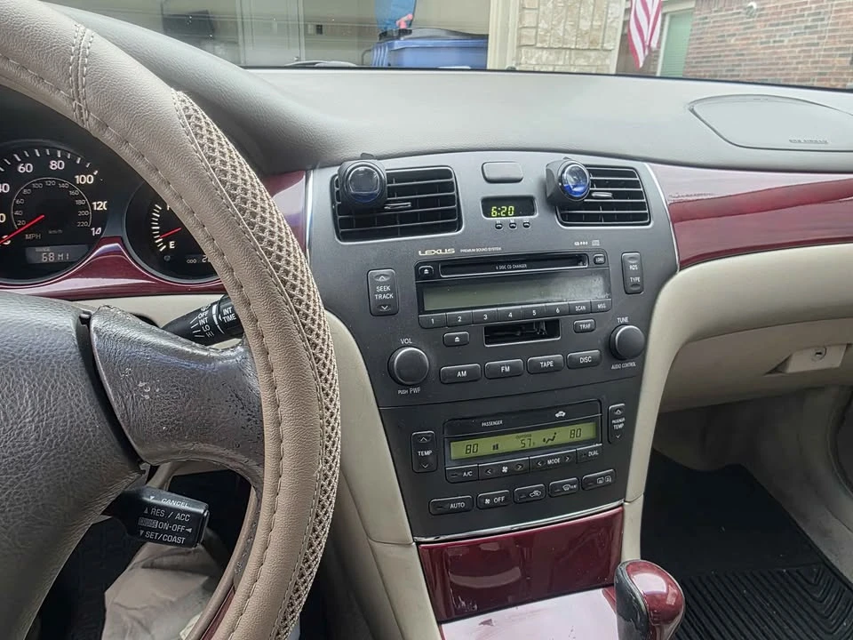 2003 Lexus ES 4th Gen - Image 7 of 11