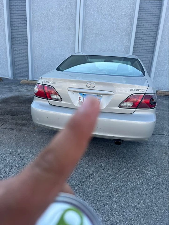 2003 Lexus ES 4th Gen - Image 4 of 7