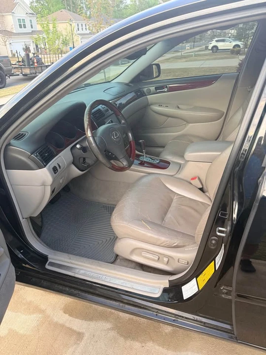 2003 Lexus ES 4th Gen - Image 6 of 9