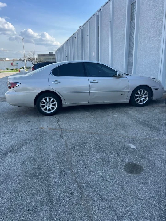 2003 Lexus ES 4th Gen - Image 3 of 7