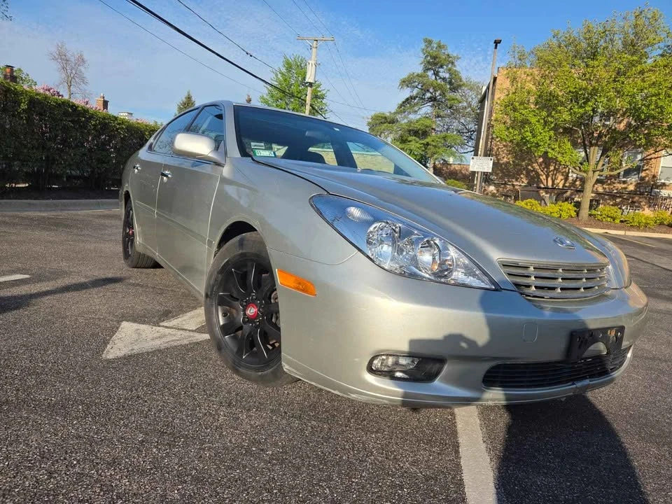 2003 Lexus ES 4th Gen - Image 5 of 10