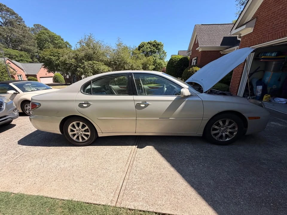 2003 Lexus ES 4th Gen - Image 3 of 13