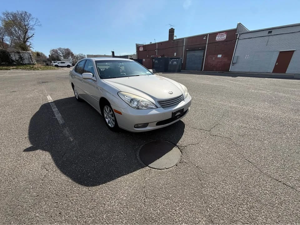 2003 Lexus ES 4th Gen - Image 7 of 13