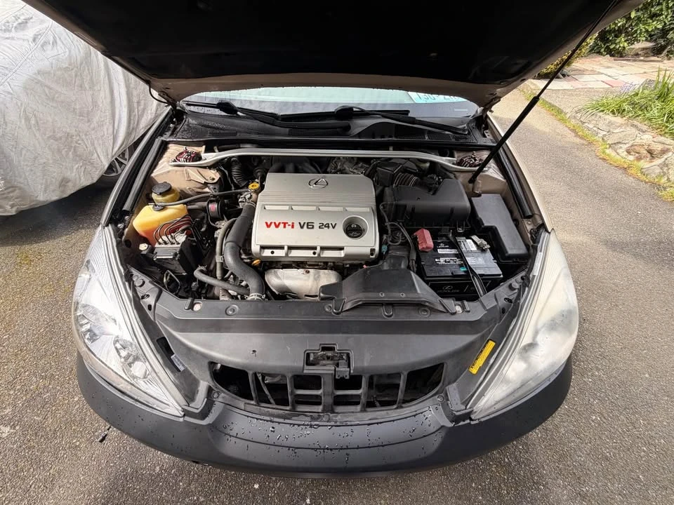2003 Lexus ES 4th Gen - Image 2 of 11