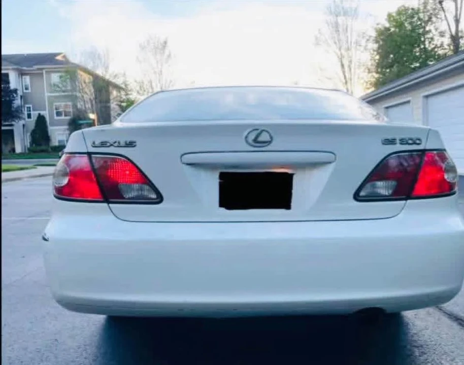 2003 Lexus ES 4th Gen - Image 4 of 6