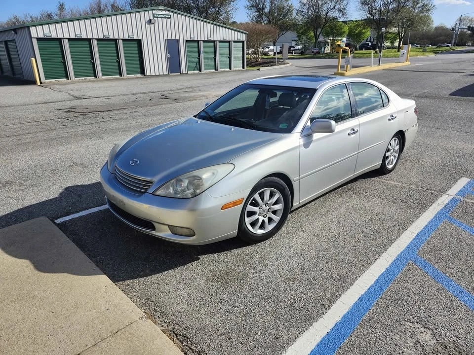 2003 Lexus ES 4th Gen - Image 4 of 9