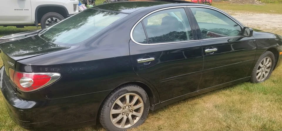 2003 Lexus ES 4th Gen - Image 2 of 5