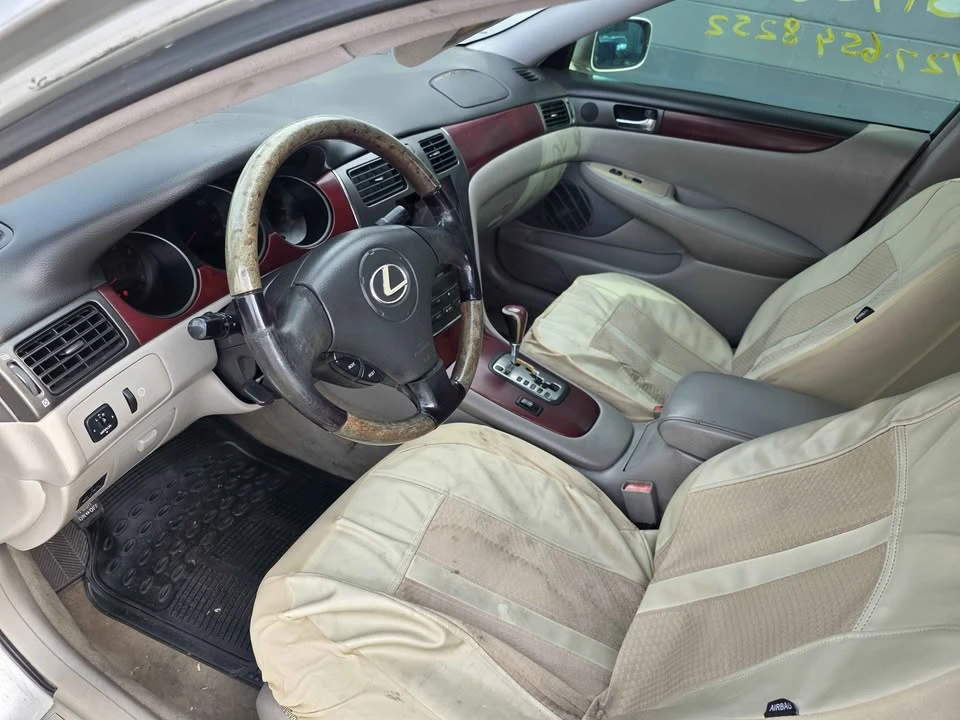 2003 Lexus ES 4th Gen - Image 4 of 6